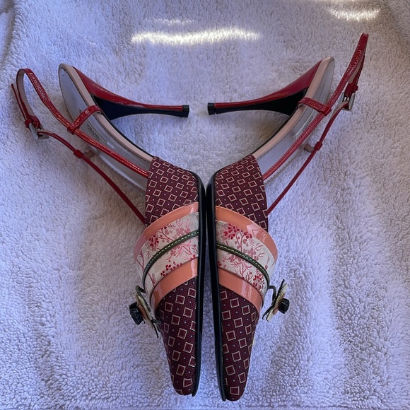 PRADA FLORAL SLINGBACK HEELS - Picture 5 of 16